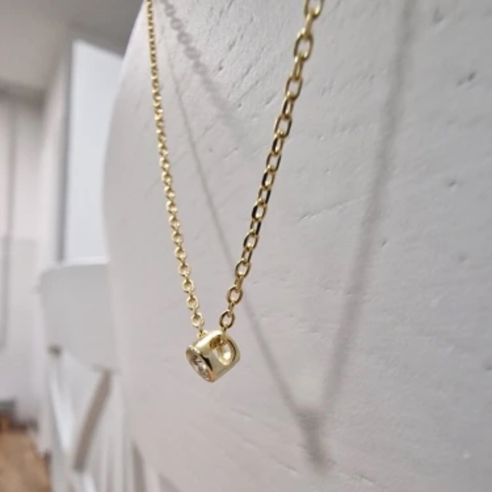 Real Lab Diamond Necklace - Picture 8 of 9